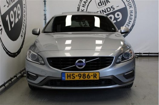 Volvo V60 - 2.4 D6 Twin Engine R-Design XENON LEDER STANDKACHEL SCHUIFDAK NAVIGATIE Getoonde prijs i - 1