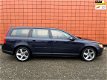 Volvo V70 - 2.4D Limited Edition 163PK/Automaat/Leer/Navi/Afn.trekhaak/Parkeersens./18inch/5-cilinde - 1 - Thumbnail