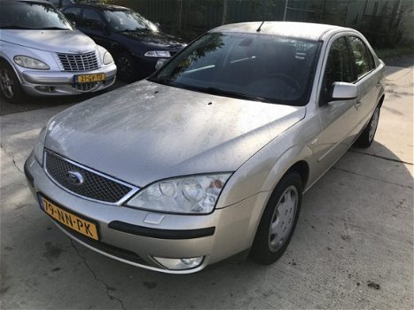 Ford Mondeo - 1.8-16V First Edition - 1