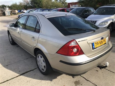 Ford Mondeo - 1.8-16V First Edition - 1