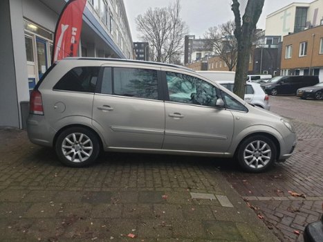 Opel Zafira - 1.6 Executive 7Pers NAVI LEDER CRUISE - 1