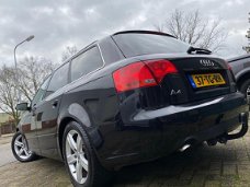 Audi A4 Avant - 2.0 TDI Pro Line 170PK NAVI CLIMA GROTE BEURT NETJES