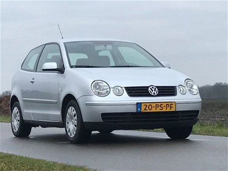 Volkswagen Polo - 1.4 TDI Highline *APK 11-2020 *Airco *NAP - 1