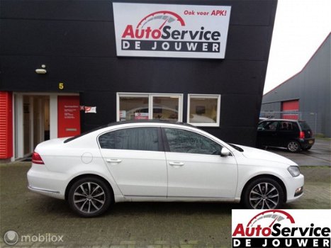 Volkswagen Passat - 1.4 TSI Comfortline BlueMotion Clima Navi - 1