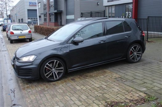 Volkswagen Golf - 2.0 TDI 184pk GTD Sport&Sound DSG - 1