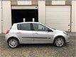 Renault Clio - 1.6 16V Dynamique Comfort AUTOMAAT - 1 - Thumbnail