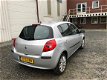 Renault Clio - 1.6 16V Dynamique Comfort AUTOMAAT - 1 - Thumbnail