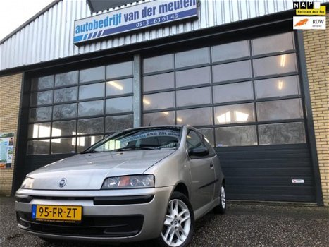 Fiat Punto - 1.2-16V Sporting Speedgear automaat NIEUWSTAAT - 1