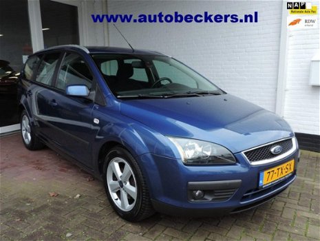 Ford Focus Wagon - 1.6 16V Futura Ti-VCT AIRCO / CRUISE CONTROLE - 1