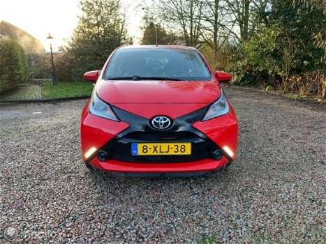 Toyota Aygo - 1.0 VVT-i x-play - 1