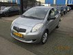 Toyota Yaris - 1.3 VVTi Terra , 5 deurs , zeer nette auto - 1 - Thumbnail