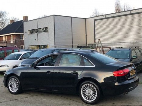 Audi A4 - 1.8 TFSi 170PK Business Edition/ECC/17