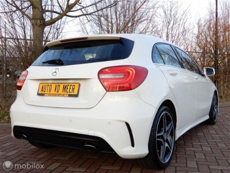 Mercedes-Benz A-klasse - 200 Ambition AMG-PAKKET NAVI/XENON/CRUISE/CLIMA/DODE HOEK DETECTIE/ETC - 1