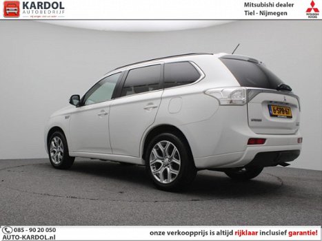 Mitsubishi Outlander - 2.0 PHEV Instyle | Rijklaarprijs - 1