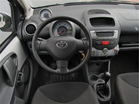 Toyota Aygo - 1.0-12V Comfort - 1