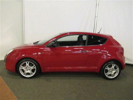 Alfa Romeo MiTo - 1.3 JDTM Distinctive (Navi/Clima/Cruise) - 1