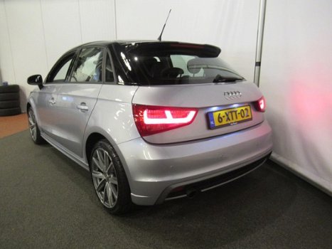 Audi A1 Sportback - 1.2 TFSi Admired (Navi/Cruise/PDC) - 1