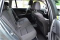 BMW 5-serie Touring - 523i AUTOMAAT / AIRCO / CRUISE / LMV / NIEUWE APK - 1 - Thumbnail
