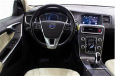 Volvo V60 - Euro6 D3 Summum Leder Navigatie Trekhaak 150pk VERWACHT 18-01-2020