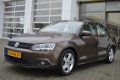 Volkswagen Jetta - 1.2 TSI 105pk Comfortline | Navigatie | Climate control | Cruise control | 16