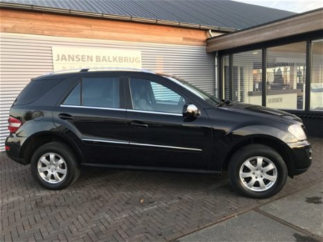 Mercedes-Benz M-klasse - 320 CDI grijs kenteken - 1