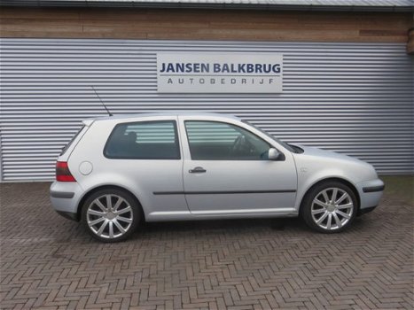 Volkswagen Golf - 1.9 TDI Trendline - 1