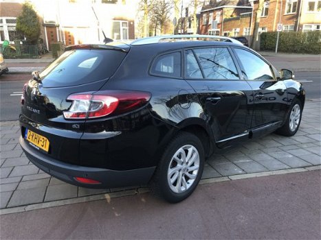 Renault Mégane Estate - 1.5 dCi Collection navi airco/ecc apk - 1