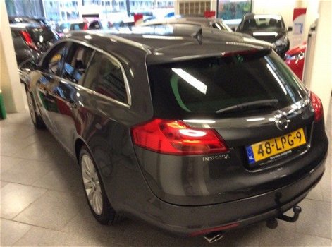 Opel Insignia Sports Tourer - 1.8 Cosmo - 1