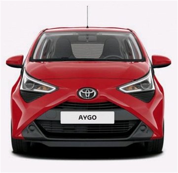 Toyota Aygo - 5-deurs 1.0 VVT-i x-play Nu 5 jaar garantie en 5 jaar gratis onderhoud - 1