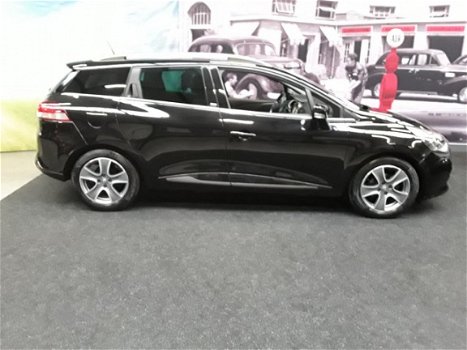 Renault Clio Estate - 1.5 dCi ECO Night&Day NAVI LED PDC - 1