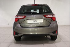 Toyota Yaris - 1.0 VVT-i Connect, Gratis 5 jaar Fabrieksgarantie & Onderhoud, Apple Carplay & Adroid