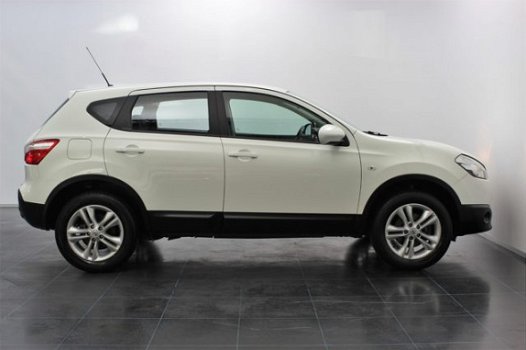 Nissan Qashqai - 2.0 Acenta *Trekgewicht 1400kg* | Cruise & Climate Control | Trekhaak | Park. Senso - 1