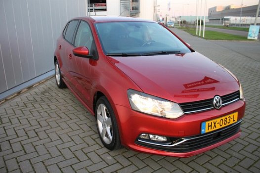 Volkswagen Polo - 1.2 TSI 90PK 5D BMT Highline 1e eigenaar - 1