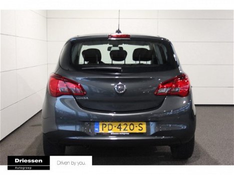 Opel Corsa - 1.4 Online Edition (Airco - Parkeersensoren Achter - DAB) - 1