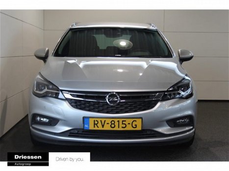 Opel Astra Sports Tourer - 1.4 Innovation 150PK (Navigatie - Climate Control - Achteruitrijcamera) - 1