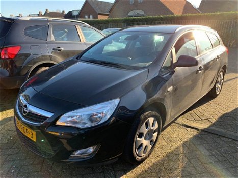 Opel Astra Sports Tourer - 1.4 Turbo Edition - 1