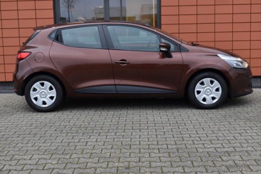 Renault Clio - 1.5 dCi ECO Expression Navigatie - 1