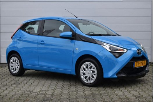 Toyota Aygo - 1.0 VVT-i x-play Apple CarPlay - 1