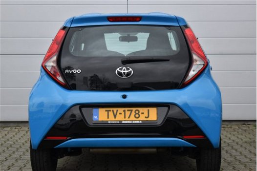 Toyota Aygo - 1.0 VVT-i x-play Apple CarPlay - 1