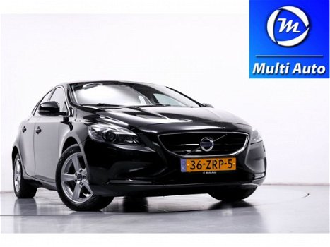 Volvo V40 - 1.6 D2 Summum Climate control Bi-xenon Leer Lichtmetalen velgen Parkeersensoren achter T - 1