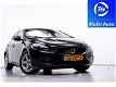 Volvo V40 - 1.6 D2 Summum Climate control Bi-xenon Leer Lichtmetalen velgen Parkeersensoren achter T - 1 - Thumbnail