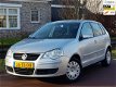 Volkswagen Polo - 1.2 Optive 5 deurs / Airco / Nette auto - 1 - Thumbnail