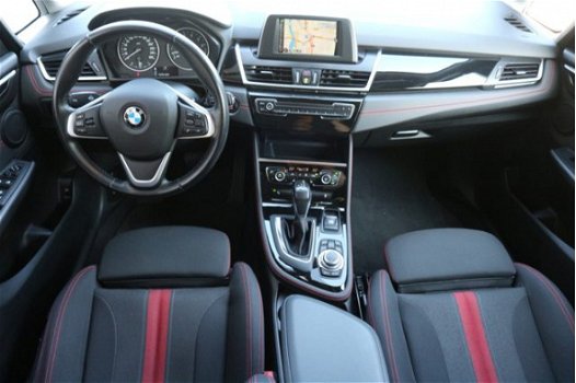 BMW 2-serie Active Tourer - 220i Sport Automaat Navi Led - 1