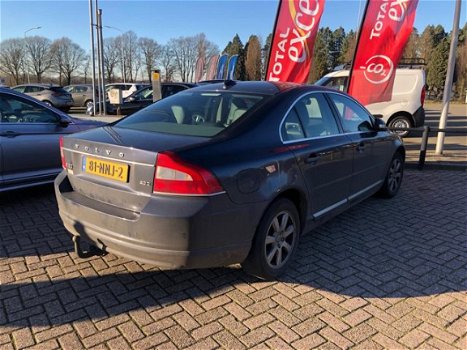 Volvo S80 - 2.0D Momentum 136pk Leder Navigatie Stoelverwarming - 1