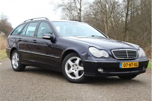 Mercedes-Benz C-klasse Combi - 320 Elegance leer. navi. orig NL - 1