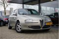 Alfa Romeo 147 - 1.6 Distinctive / AIRCO / CRUISE - 1 - Thumbnail