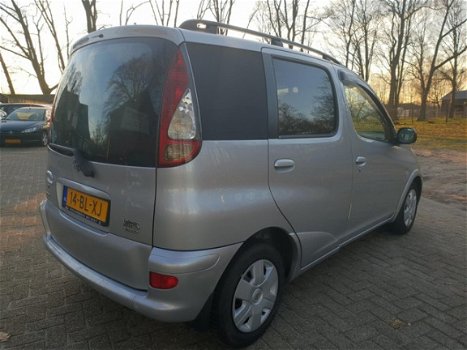 Toyota Verso - Yaris 1.4 D-4D Terra - 1