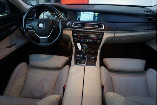 BMW 7-serie - 750i High Executive - 1