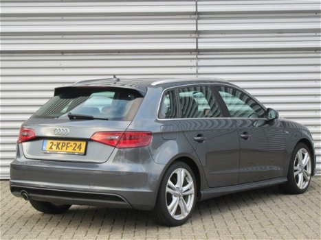 Audi A3 Sportback - 1.6 TDI Ambition Pro Line S-Line - 1