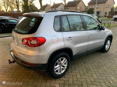 Volkswagen Tiguan - 1.4 TSI Comfort, Navi, Panodak, Lm - 1